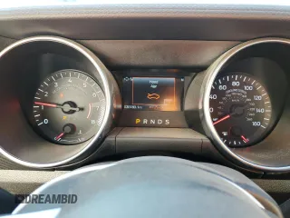 2021 Ford Mustang EcoBoost z VIN 1FA6P8TH0M5152266, wystawiony jako Copart lot #49214075 z przebiegiem 35 183 mil mil oraz Szkoda całkowita • Salvage title. Historia ofert i sprzedaży dostępna na DreamBid. Obrazek 9.