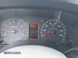 2021 Nissan NV Cargo SV z VIN 1N6BF0LY9MN808457, wystawiony jako IAAI lot #41994149 z przebiegiem 132 571 mil mil oraz . Historia ofert i sprzedaży dostępna na DreamBid. Obrazek 7.
