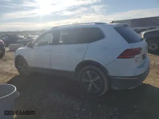 2018 Volkswagen Tiguan SEL with VIN 3VV3B7AX1JM091002, listed as a Copart auction lot 46902485 with 91,684 mi miles and Salvage Title. Bid and sale history available at carsss.com. Image 2.