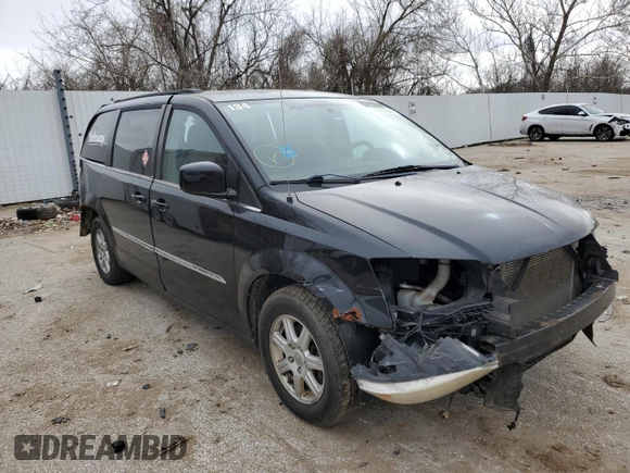 2011 Chrysler Town & Country Touring with VIN 2A4RR5DGXBR636817, listed as a Copart auction lot 88668935 with Not Provided miles and Non Repairable. Bid and sale history available at DreamBid. Image 4.