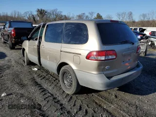 2001 Toyota Sienna CE with VIN 4T3ZF19C41U392115, listed as a Copart auction lot 43378475 with 152,438 mi miles and Salvage Title. Bid and sale history available at carsss.com. Image 2.