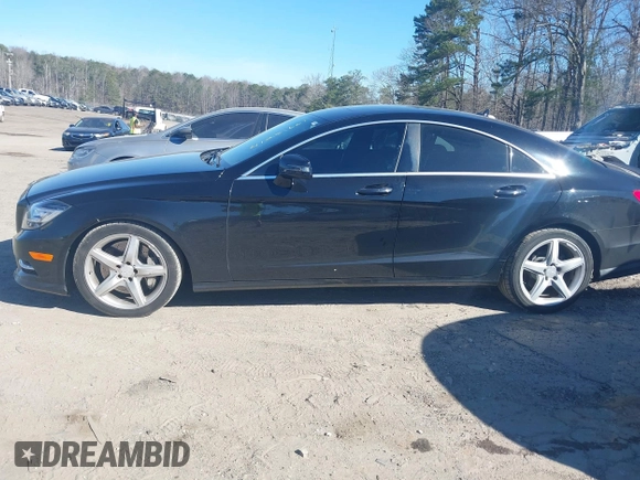 2013 Mercedes-Benz CLS-Class CLS 550 with VIN WDDLJ9BB8DA064399, listed as a IAAI auction lot 41251661 with 137,510 mi miles. Bid and sale history available at carsss.com. Image 14.