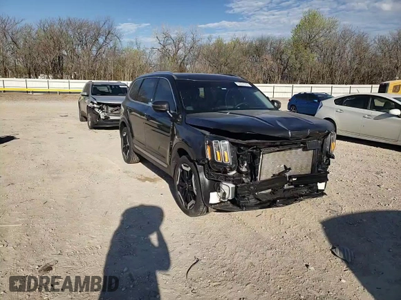 2024 Kia Telluride EX X-Line with VIN 5XYP3DGC4RG452246, listed as a Copart auction lot 50461355 with 16,229 mi miles and Salvage title. Bid and sale history available at DreamBid. Image 12.