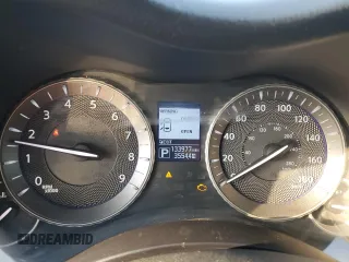 2014 Infiniti M37 with VIN JN1BY1AP1EM260378, listed as a Copart auction lot 44642135 with 133,977 mi miles and Salvage Title. Bid and sale history available at carsss.com. Image 9.
