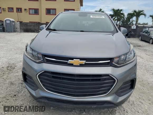 2020 Chevrolet Trax LS с VIN 3GNCJKSB9LL318296, выставлен на аукционе Copart как лот 62844285 с пробегом 76 217 миль миль и Чистый • Clean title. История ставок и продаж доступна на DreamBid. Изображение 5.