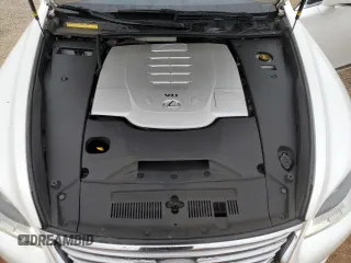 2013 Lexus LS 460 L with VIN JTHGL5EF1D5047402, listed as a Copart auction lot 70595804 with 95,553 mi miles and Salvage title. Bid and sale history available at DreamBid. Image 11.