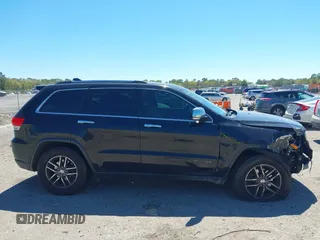 2017 Jeep Grand Cherokee Limited with VIN 1C4RJEBG2HC795168, listed as a IAAI auction lot 41859286 with 192,060 mi miles. Bid and sale history available at carsss.com. Image 14.