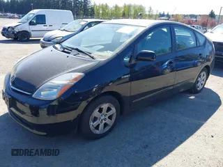 2006 Toyota Prius with VIN JTDKB20UX63186137, listed as a IAAI auction lot 42073701 with 105,375 mi miles. Bid and sale history available at carsss.com. Image 2.