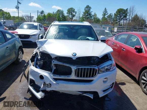 2018 BMW X5 xDrive35i with VIN 5UXKR0C56JL070512, listed as a IAAI auction lot 41892471 with 1 mi miles. Bid and sale history available at carsss.com. Image 12.
