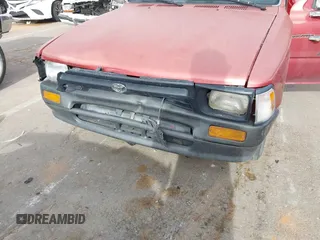 1993 Toyota 2WD Pickups with VIN 4TARN81A0PZ083185, listed as a IAAI auction lot 41876634 with 175,398 mi miles. Bid and sale history available at carsss.com. Image 6.