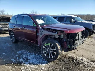 2022 Jeep Grand Cherokee Overland with VIN 1C4RJHDG1N8630323, listed as a Copart auction lot 45178015 with 31,493 mi miles and Salvage title. Bid and sale history available at DreamBid. Image 4.