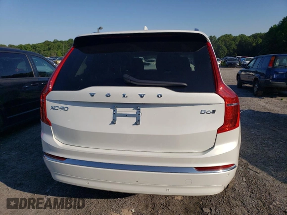 2024 Volvo XC90 Ultimate Bright Theme with VIN YV4062PFXR1211067, listed as a Copart auction lot 64887724 with 0 mi miles and Salvage Title. Bid and sale history available at carsss.com. Image 6.