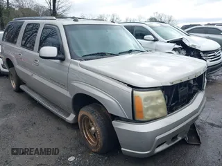 2005 Cadillac Escalade ESV z VIN 3GYFK66N55G224467, wystawiony jako IAAI lot #41352802 z przebiegiem Nie podano mil oraz . Historia ofert i sprzedaży dostępna na DreamBid. Obrazek 1.
