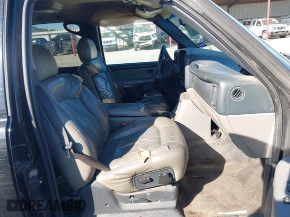2002 Chevrolet Suburban LS with VIN 3GNEC16Z02G285958, listed as a IAAI auction lot 41956322 with Not provided miles and . Bid and sale history available at DreamBid. Image 5.