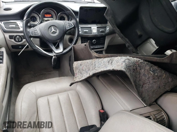 2015 Mercedes-Benz CLS-Class CLS 400 with VIN WDDLJ6HB1FA134186, listed as a Copart auction lot 39773204 with 72,724 mi miles. Bid and sale history available at carsss.com. Image 8.