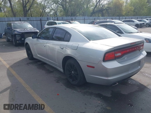 2012 Dodge Charger SE with VIN 2C3CDXBG5CH101849, listed as a IAAI auction lot 42053824 with 194,274 mi miles and . Bid and sale history available at DreamBid. Image 3.