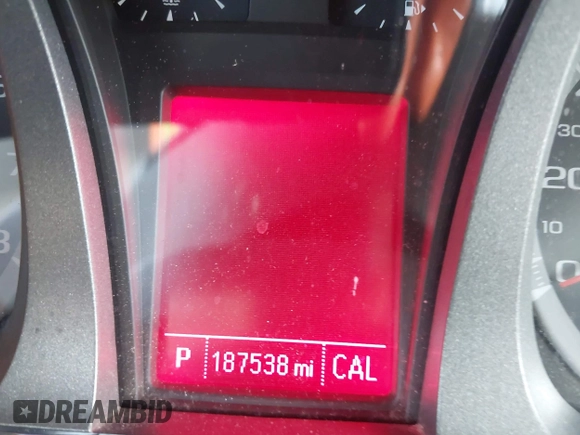2017 GMC Terrain SLE with VIN 2GKALMEK2H6318433, listed as a IAAI auction lot 42174009 with 187,538 mi miles. Bid and sale history available at carsss.com. Image 15.
