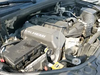 2014 Jeep Grand Cherokee SRT-8 z VIN 1C4RJFDJ2EC174412, wystawiony jako IAAI lot #42116541 z przebiegiem 124 693 mil mil oraz . Historia ofert i sprzedaży dostępna na DreamBid. Obrazek 19.