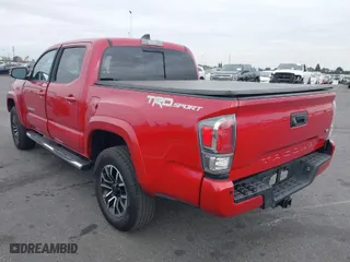 2020 Toyota Tacoma 2WD SR5 with VIN 3TMAZ5CN1LM139635, listed as a IAAI auction lot 40994723 with 72,752 mi miles. Bid and sale history available at carsss.com. Image 3.