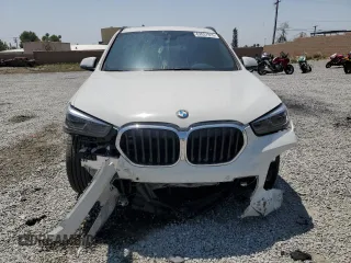 2021 BMW X1 xDrive28i с VIN WBXJG9C0XM3M72259, выставлен на аукционе Copart как лот 62037915 с пробегом 23 432 миль миль и Списание • Salvage title. История ставок и продаж доступна на DreamBid. Изображение 5.