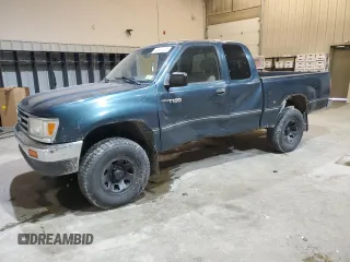 1996 Toyota T100 DX with VIN JT4UN22DXT0023384, listed as a Copart auction lot 46497225 with 109,046 mi miles and Clean Title. Bid and sale history available at carsss.com. Image 1.