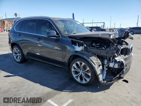 2017 BMW X5 xDrive35i z VIN 5UXKR0C58H0V68965, wystawiony jako Copart lot #45526395 z przebiegiem 91 829 mil mil oraz Szkoda całkowita • Salvage title. Historia ofert i sprzedaży dostępna na DreamBid. Obrazek 4.