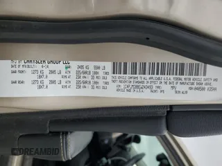 2014 Jeep Cherokee Limited z VIN 1C4PJMDB8EW243493, wystawiony jako Copart lot #53293485 z przebiegiem 210 910 mil mil oraz Czysty tytuł • Clean title. Historia ofert i sprzedaży dostępna na DreamBid. Obrazek 13.