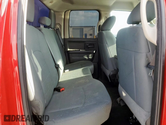 2018 Ram 1500 Express z VIN 1C6RR7FT2JS244415, wystawiony jako Copart lot #59847905 z przebiegiem 144 915 mil mil oraz Czysty tytuł • Clean title. Historia ofert i sprzedaży dostępna na DreamBid. Obrazek 10.