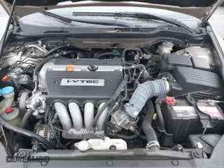 2006 Honda Accord Sdn LX with VIN 1HGCM56456A183960, listed as a IAAI auction lot 42028872 with 201,830 mi miles. Bid and sale history available at carsss.com. Image 10.