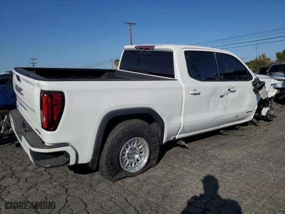 2019 GMC Sierra 1500 AT4 with VIN 3GTP9EED4KG309465, listed as a Copart auction lot 81261034 with 57,756 mi miles and Salvage Title. Bid and sale history available at carsss.com. Image 3.