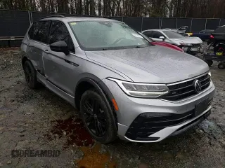 2022 Volkswagen Tiguan SE R-Line Black z VIN 3VV8B7AX4NM095539, wystawiony jako Copart lot #50128775 z przebiegiem 48 627 mil mil oraz Szkoda całkowita • Salvage title. Historia ofert i sprzedaży dostępna na DreamBid. Obrazek 12.