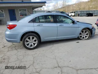 2013 Chrysler 200 Touring with VIN 1C3CCBBB0DN505774, listed as a Copart auction lot 49879705 with 150,453 mi miles and Salvage Title. Bid and sale history available at DreamBid. Image 3.