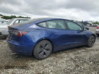 2021 Tesla Model 3 Long Range z VIN 5YJ3E1EB3MF924468, wystawiony jako Copart lot #55046745 z przebiegiem 29 446 mil mil oraz Szkoda całkowita • Salvage title. Historia ofert i sprzedaży dostępna na DreamBid. Obrazek 3.