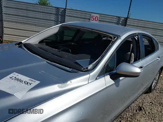 2016 Ford Fusion S z VIN 3FA6P0G76GR377005, wystawiony jako IAAI lot #42006585 z przebiegiem 100 575 mil mil oraz . Historia ofert i sprzedaży dostępna na DreamBid. Obrazek 6.