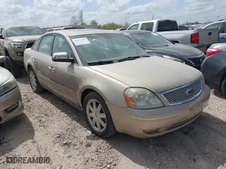 2006 Ford Five Hundred Limited with VIN 1FAHP25136G106850, listed as a IAAI auction lot 41655445 with 73,028 mi miles. Bid and sale history available at carsss.com. Image 1.
