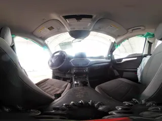 2022 Ford Escape SE z VIN 1FMCU0G62NUA25554, wystawiony jako IAAI lot #41900612 z przebiegiem 63 581 mil mil oraz . Historia ofert i sprzedaży dostępna na DreamBid. Obrazek 19.