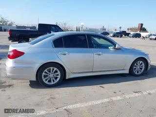 2013 Hyundai Genesis 3.8L with VIN KMHGC4DD2DU235455, listed as a IAAI auction lot 42024961 with 91,673 mi miles. Bid and sale history available at carsss.com. Image 13.