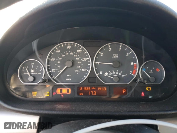 2002 BMW 3 Series 330Ci with VIN WBABS53422JU94743, listed as a Copart auction lot 88732185 with 121,565 mi miles and Clean Title. Bid and sale history available at carsss.com. Image 9.