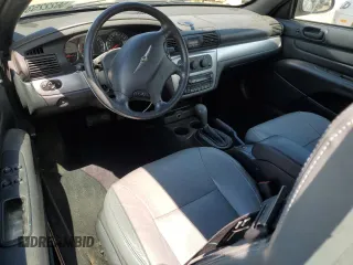 2006 Chrysler Sebring Touring z VIN 1C3EL55R86N282647, wystawiony jako Copart lot #56222535 z przebiegiem 126 385 mil mil oraz Szkody całkowita. Historia ofert i sprzedaży dostępna na DreamBid. Obrazek 8.