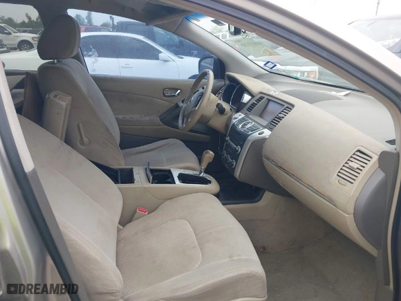 2010 Nissan Murano S with VIN JN8AZ1MU1AW007586, listed as a IAAI auction lot 41832185 with 226,540 mi miles. Bid and sale history available at carsss.com. Image 5.