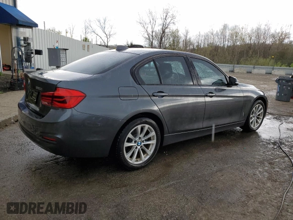 2016 BMW 3 Series 320i xDrive с VIN WBA8E5G50GNU21486, выставлен на аукционе Copart как лот 52612825 с пробегом 74 367 миль миль и Списание • Salvage title. История ставок и продаж доступна на DreamBid. Изображение 3.