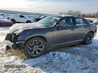 2017 Chrysler 300 S Alloy Edition with VIN 2C3CCABG1HH526525, listed as a Copart auction lot 83605654 with 185,108 mi miles and Salvage Title. Bid and sale history available at DreamBid. Image 1.