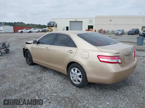 2011 Toyota Camry LE with VIN 4T1BF3EK2BU193312, listed as a IAAI auction lot 41912944 with 204,214 mi miles and . Bid and sale history available at DreamBid. Image 3.