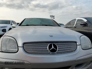 2004 Mercedes-Benz SLK-Class with VIN WDBKK65FX4F303114, listed as a Copart auction lot 75120644 with 0 mi miles and Non Repairable. Bid and sale history available at carsss.com. Image 5.