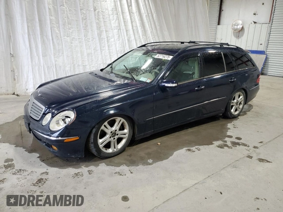 2004 Mercedes-Benz E 500 with VIN WDBUH83J74X165407, listed as a Copart auction lot 52716275 with 255,752 mi miles and Salvage Title. Bid and sale history available at carsss.com. Image 1.