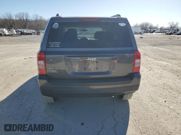 2014 Jeep Patriot Sport with VIN 1C4NJRBB8ED924658, listed as a Copart auction lot 42917435 with 151,953 mi miles and Salvage Title. Bid and sale history available at carsss.com. Image 6.