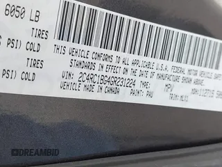 2016 Chrysler Town & Country Touring with VIN 2C4RC1BG4GR231224, listed as a IAAI auction lot 41750794 with 225,907 mi miles. Bid and sale history available at carsss.com. Image 9.