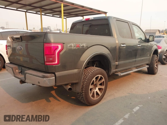 2015 Ford F-150 XLT with VIN 1FTEW1EP3FFB27105, listed as a IAAI auction lot 41278933 with 194,664 mi miles. Bid and sale history available at carsss.com. Image 4.
