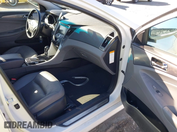 2013 Hyundai Sonata with VIN KMHEC4A45DA066755, listed as a IAAI auction lot 41892818 with 100,633 mi miles and . Bid and sale history available at carsss.com. Image 5.