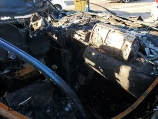 2001 Volkswagen EuroVan MV с VIN WV2NB47061H099148, выставлен на аукционе Copart как лот 77123813 с пробегом Не указан миль и На запчасти • Non repairable. История ставок и продаж доступна на DreamBid. Изображение 8.
